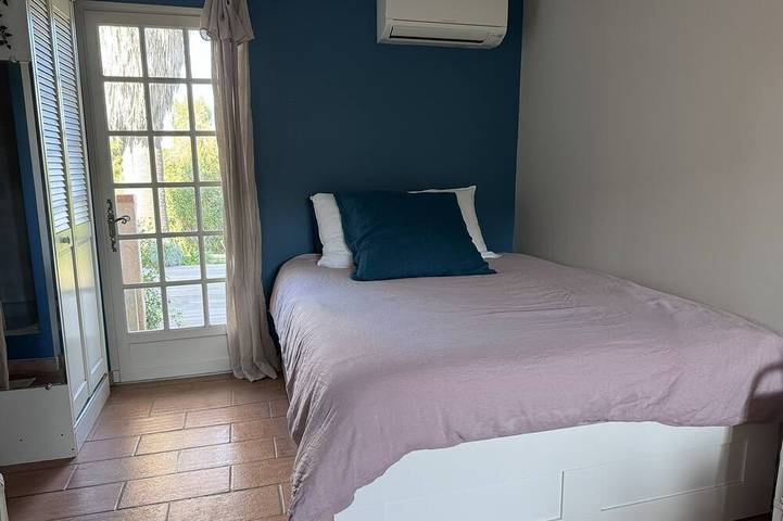 Location de vacances pour 10 personnes, avec jardin dans Pointe Des Chevaliers Hyeres - 3
