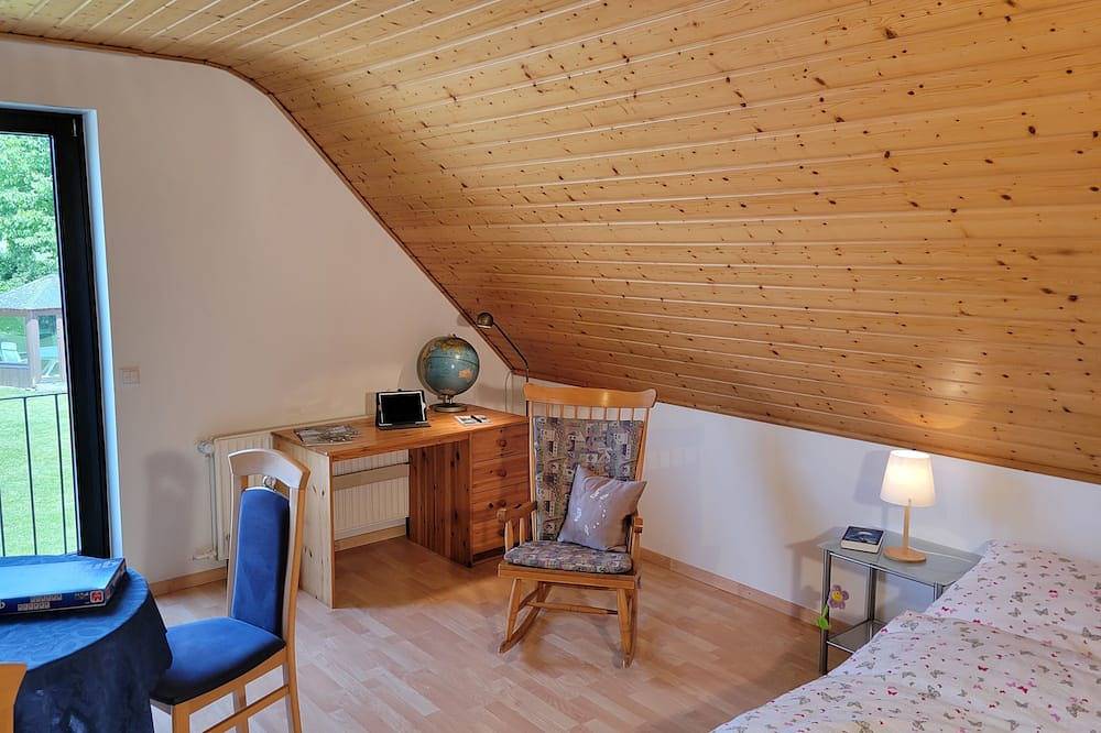 Entire apartment, Vacation apartment/apartment for 6 guests with 110m² in Hilter am Teutoburger Wald in Hilter, Osnabrueck Land