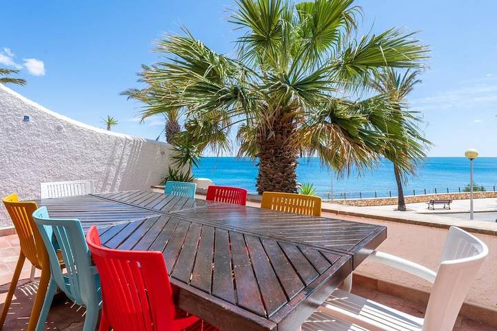 Chalet para 8 personas, con balcón además de piscina y jardín - 1