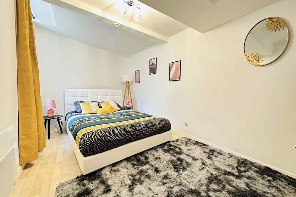 Entire apartment, Appartement confidentiel in Laon, Aisne