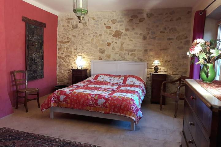 Location de vacances pour 4 personnes, avec terrasse et jardin à Mondragon - 2