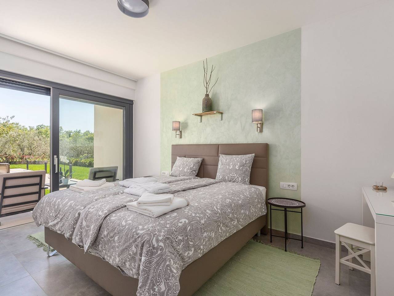 Villa in Novigrad mit Pool und Meerblick in Novigrad, Umag und Umgebung