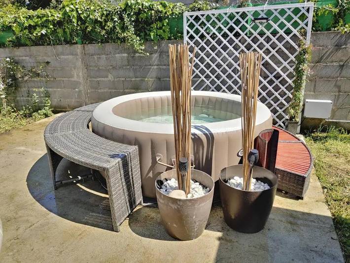 Apartamento para 6 personas, con vistas además de piscina y jardín, Se admiten mascotas en Gondomar