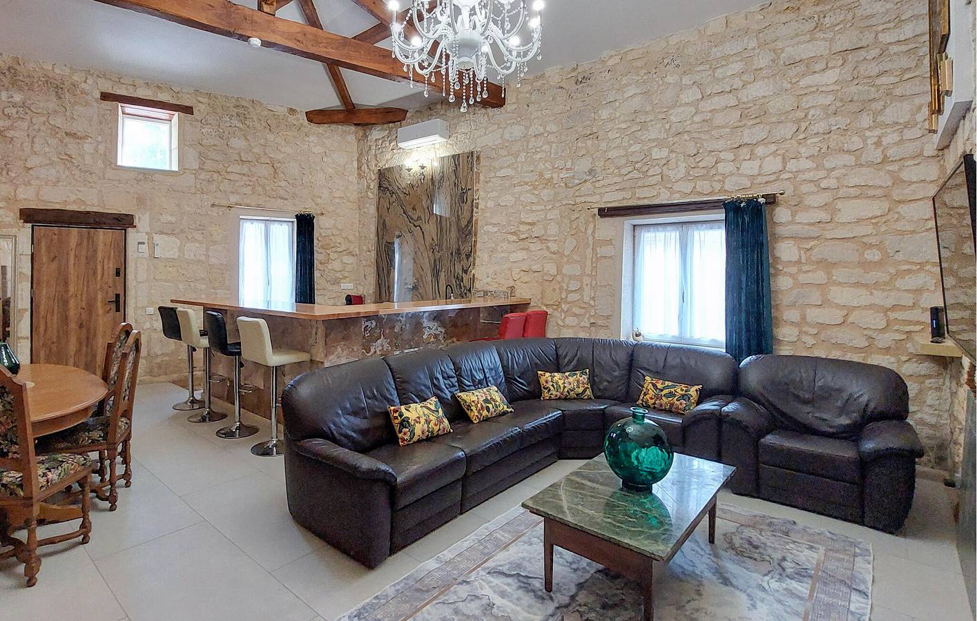 Encantador apartamento con piscina y jardín cerca del centro de Virsac in Saint-Gervais (Gironde), Región de Blaye
