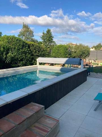 Location de vacances pour 8 personnes, avec piscine et jardin, adapté aux familles à Canet