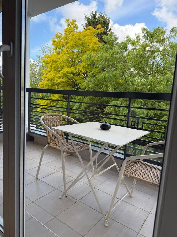 Gîte pour 4 personnes, avec terrasse à Le Plessis-Robinson - 2