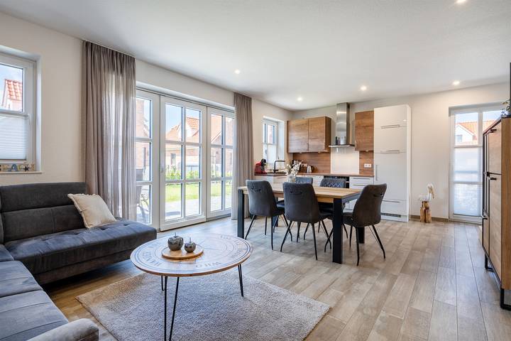 Ferienhaus für 6 Personen, mit Terrasse und Garten in Greetsiel