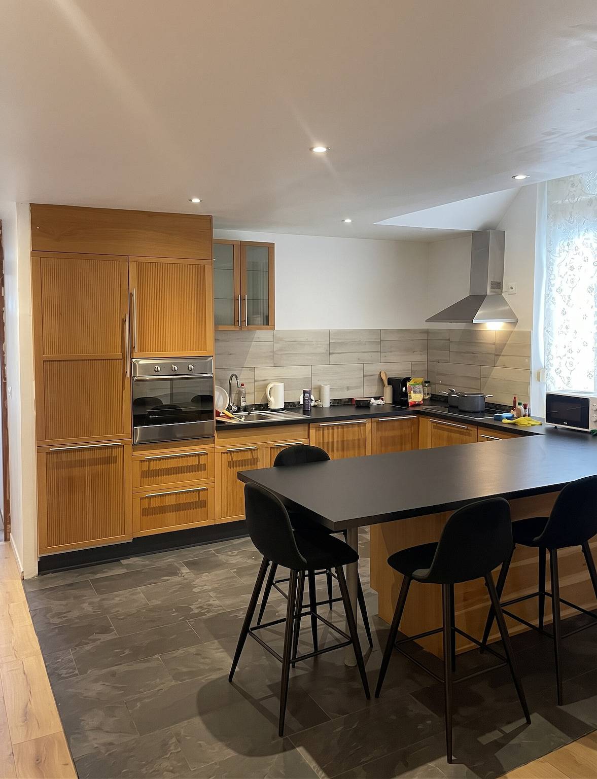 Haus mit 3 Schlafzimmern in Mons, 120 m², Garten in Mons (Hennegau), Hennegau