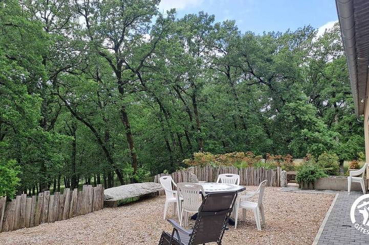 Location de vacances pour 4 personnes, avec jardin à Moulayrès