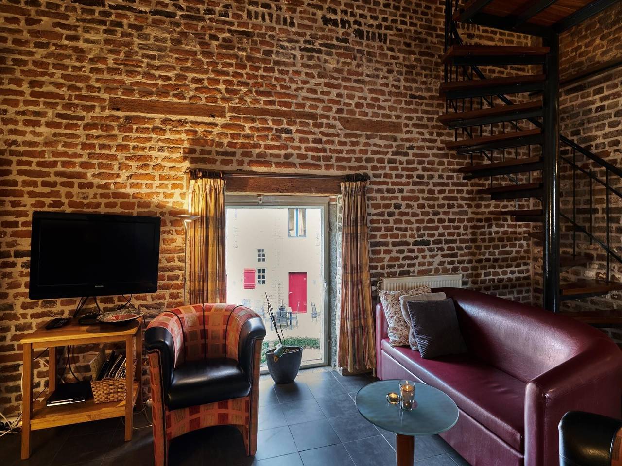 Geheel appartement, Appartement nabij centrum in Mesch in Eijsden, Limburg