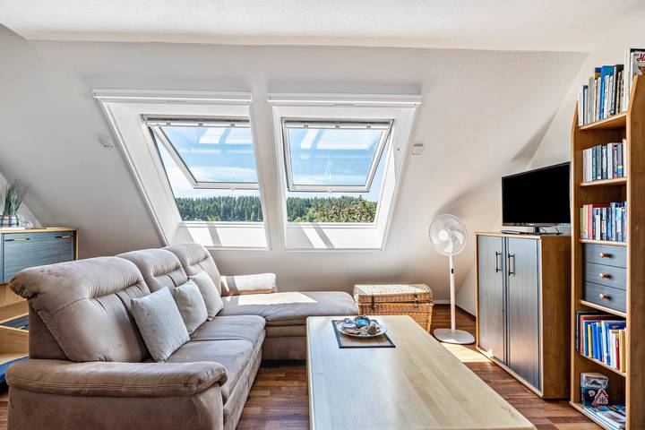 Ferienwohnung für 4 Personen, mit Balkon und Seeblick in Radolfzell am Bodensee