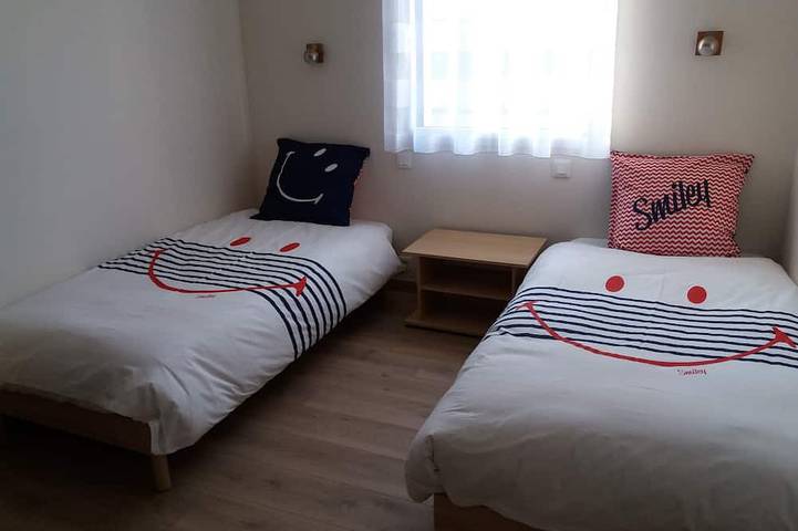 Location de vacances pour 6 personnes, avec terrasse et jardin dans Landrellec - 3