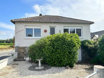 Gîte pour 4 personnes, avec jardin et vue à Saint-Fraimbault