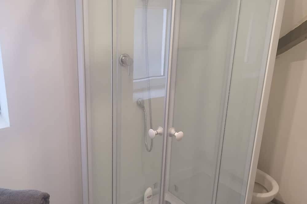 Entire apartment, Studio musique, studio musique proche gare d'arras in Arras, Arras region