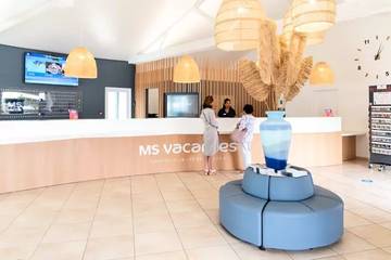 Camping pour 4 Personnes dans Longeville-sur-Mer, Vendée, Photo 2