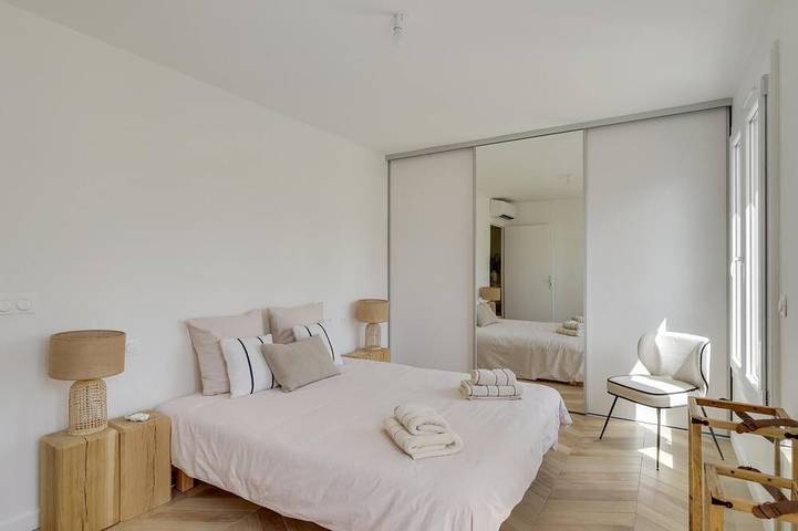 Gîte pour 5 personnes, avec balcon dans Port du Vallon des Auffes - 3