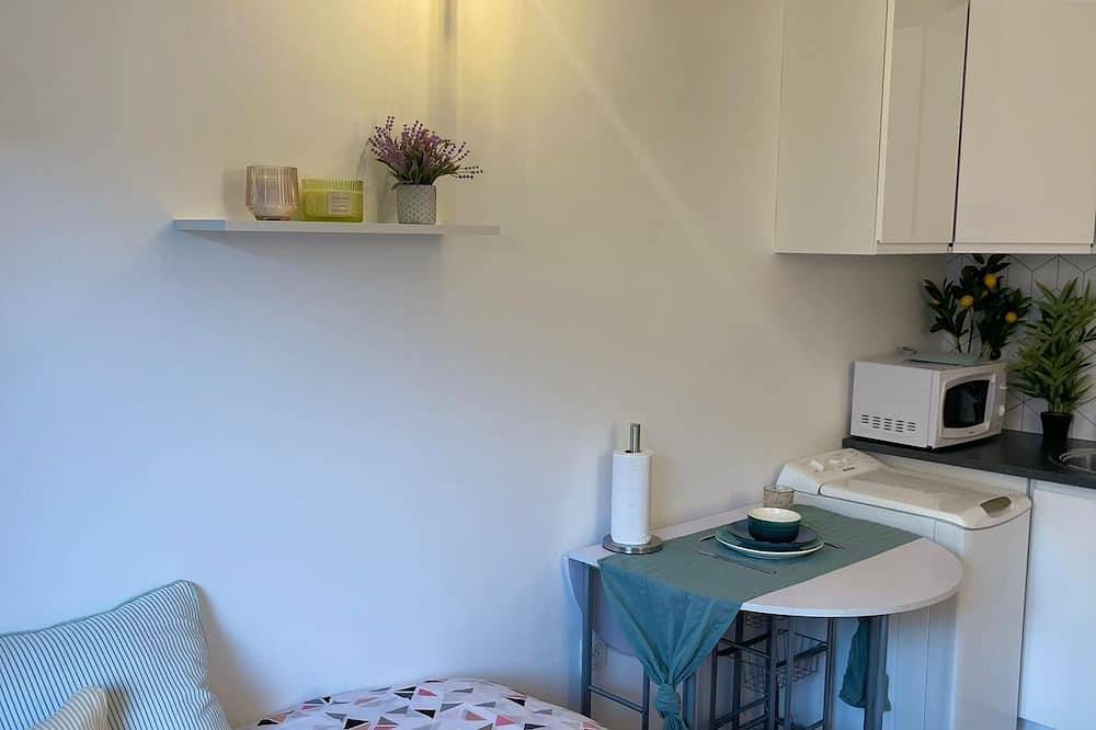 Apartamento entero, Charmant Studio Près de Paris in Bourg-la-Reine, Altos del Sena
