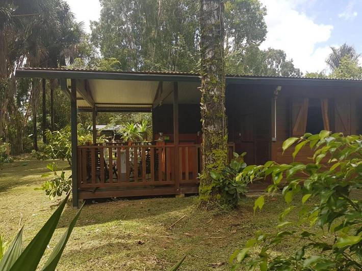 Location de vacances pour 2 personnes, avec terrasse et jardin, adapté aux familles à Montsinéry-Tonnegrande - 2