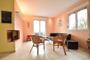 Gîte pour 6 personnes, avec jardin à Sainte-Cécile (Manche)