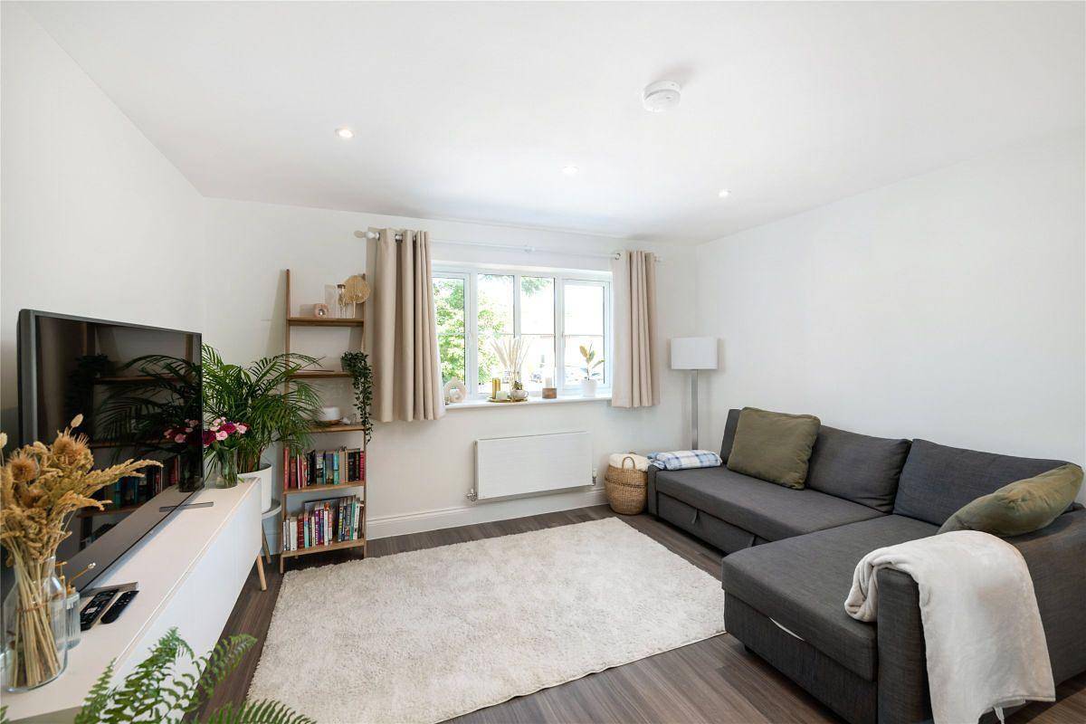 Apartment for 5 People in Surrey, South East England