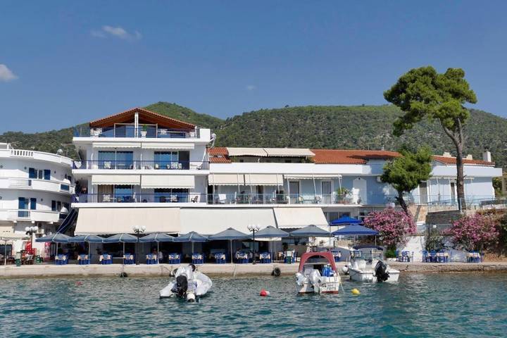 Hôtel pour 4 personnes, avec balcon et vue dans Palaia Epidavros