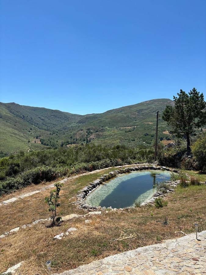 Location de vacances pour 6 personnes, avec jacuzzi ainsi que jardin et terrasse dans Riba de Mouro - 3