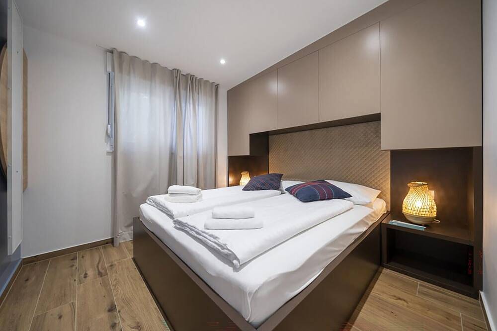 Stunning home in Zerava in Nin, Zadar