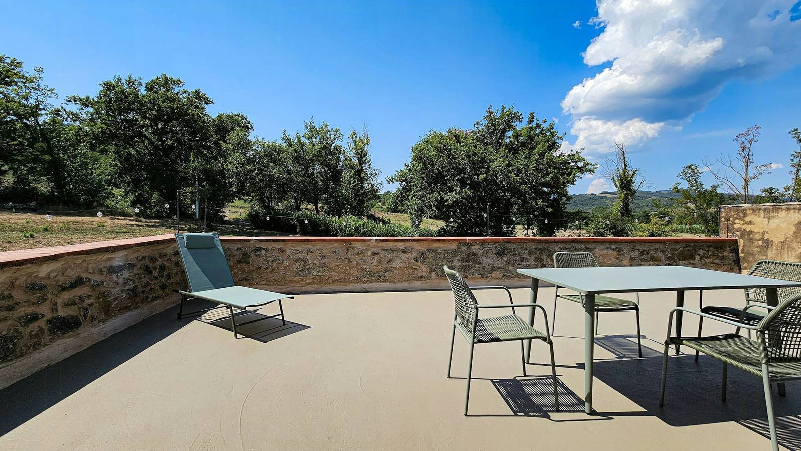 Ganze Wohnung, Ferienwohnung auf dem Bauernhof mit beheiztem Pool in Montescudaio, Etruskische Küste