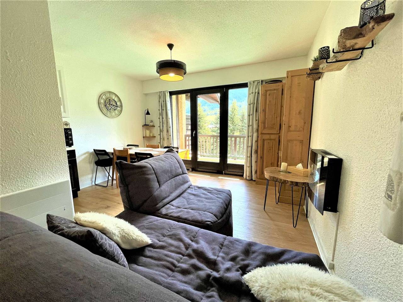 Ganze Wohnung, Studio mit Bergbereich in La Salle-les-Alpes, privater Parkplatz in La Salle-les-Alpes, Serre Chevalier