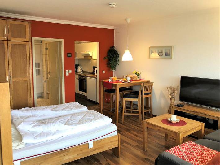 Ferienwohnung für 2 Personen, mit Balkon und Seeblick in Heiligenhafen - 4