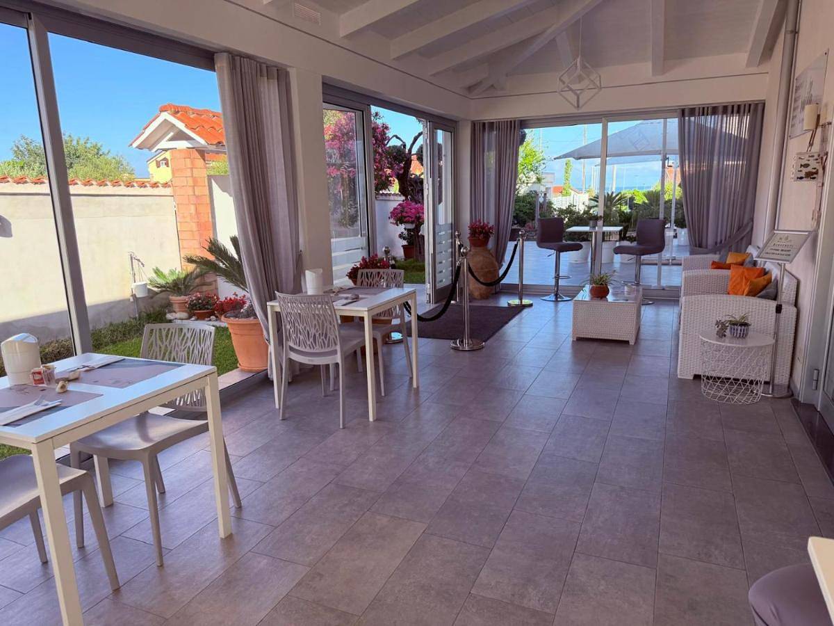 Invilla Bed&Breakfast - Quality Rooms in Santa Maria di Castellabate, Castellabate