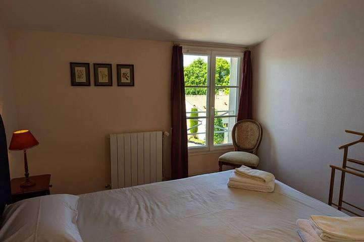 Gîte pour 4 personnes, avec piscine et jardin à Saint-Cybardeaux - 4