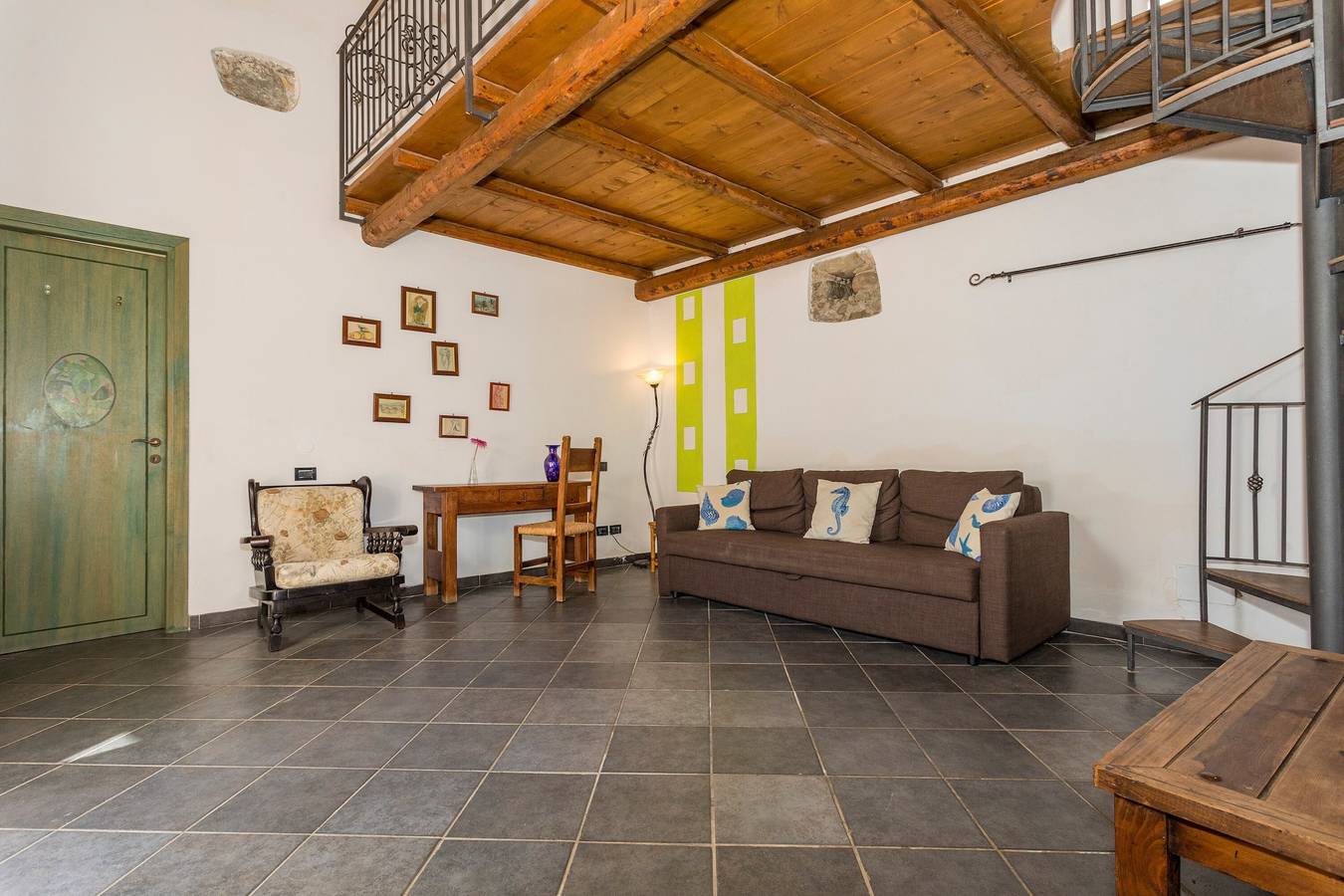 Zimmer 'Petru' mit Bergblick, Wi-Fi und Klimaanlage in Trappitello-Chianchitta, Taormina