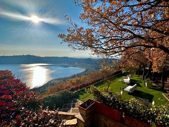 La Locanda Del Pontefice - Luxury Country House in Castel Gandolfo, Castelli Romani