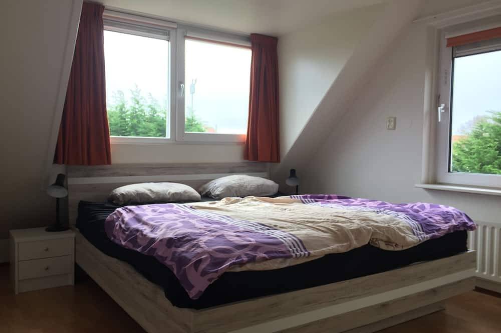 Komfortable Ferien-Villa im 5-Sterne Park Zeeland am Grevelingermeer/Brouwersdam in Scharendijke, Zeeuwse Kust