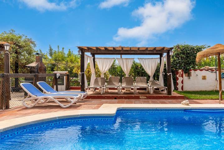 Casa de vacaciones para 18 personas, con jardín y vistas al lago, Se admiten mascotas en Andalucía - 4