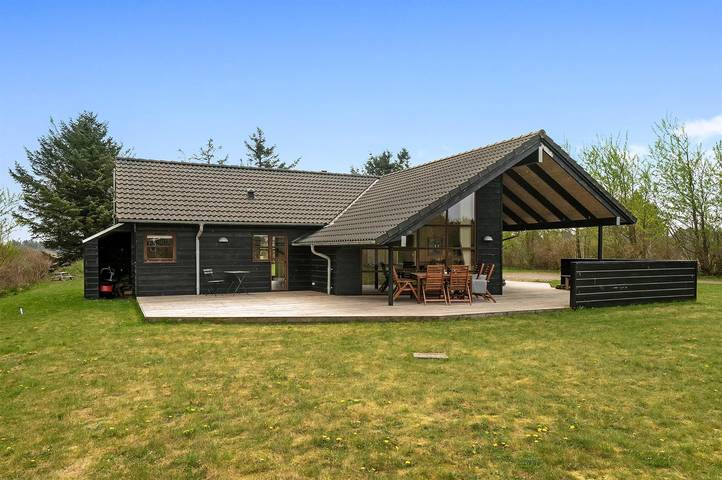 Ferienhaus für 6 Personen, mit Whirlpool und Sauna sowie Terrasse, mit Haustier in Nr. Lyngby