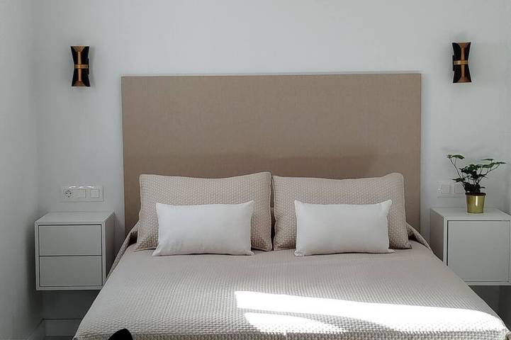 Dream getaway! seaview shell in Playa Honda, Lanzarote