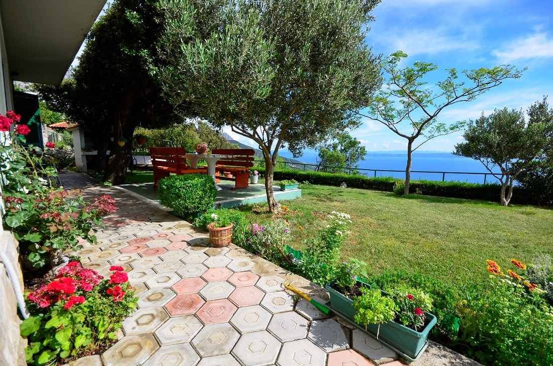Casa vacacional en una zona tranquila y vista panorámica  in Tucepi, Rivera de Makarska