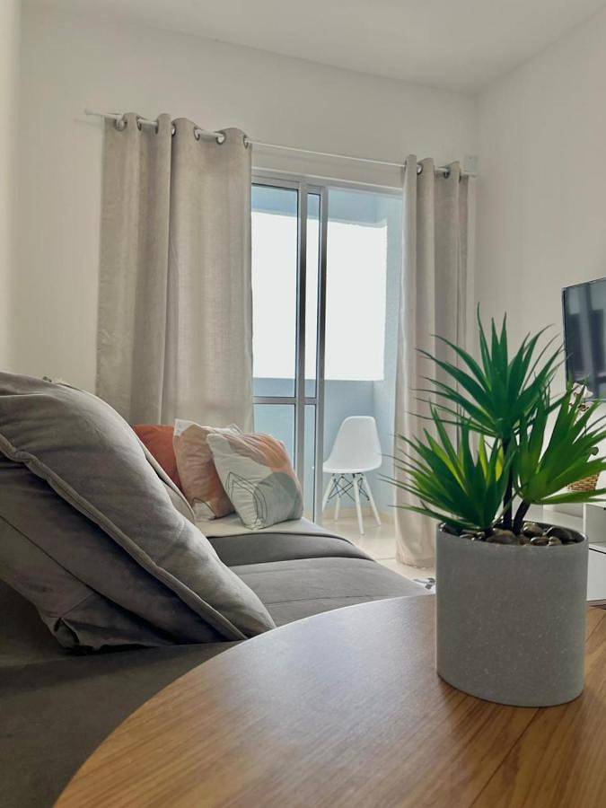 Casas e apartamentos de temporada para 4 pessoas, com vista e piscina e ainda terraço em Itajaí