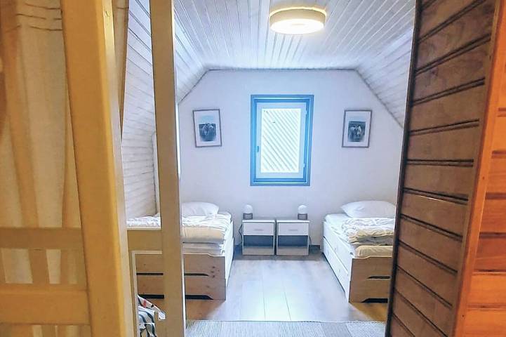 Location de vacances pour 6 personnes, avec terrasse et jardin à Laguiole - 2