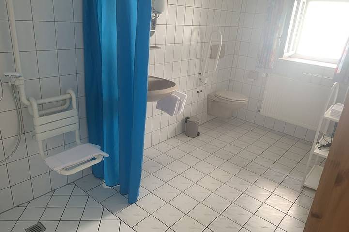 Ganze Wohnung, Wohnung 1 vollholzmöbliert 75 qm in Altmühlsee, Gunzenhausen