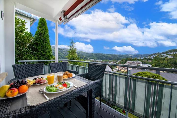 Ferienwohnung für 7 Personen, mit Garten und Ausblick in Lahn-Taunus - 2