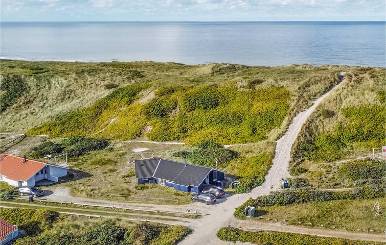 Ferieudlejning for 10 personer, med Jacuzzi og Terrasse samt Sauna i Bjerregård