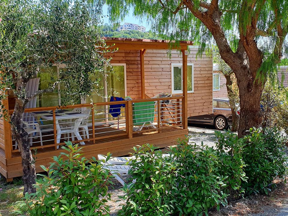 Camping Dei Fiori Mobilhome 5 Pax in Pietra Ligure Gemeinde, Riviera di Ponente
