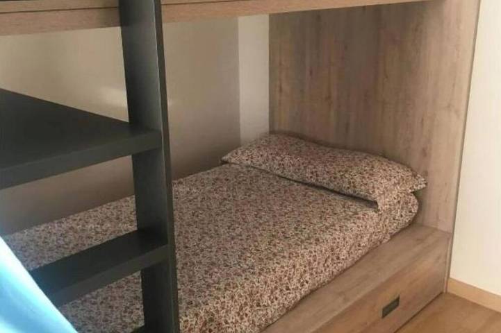 Gîte pour 6 personnes, avec terrasse, animaux acceptés à Oliana - 4