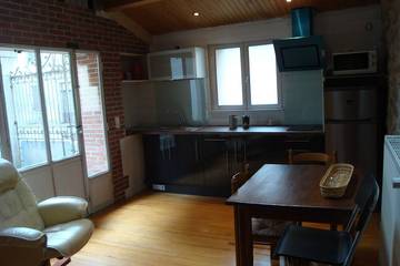 Gîte pour 2 personnes, animaux acceptés à Champeix