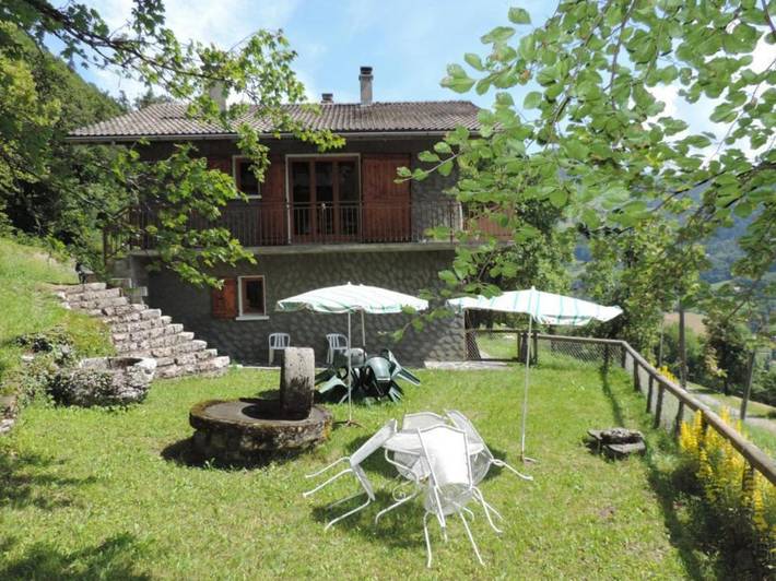 Chalet pour 7 personnes, avec balcon et jardin