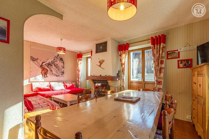 Gîte pour 8 personnes, avec terrasse, animaux acceptés à Notre-Dame-du-Pré - 4