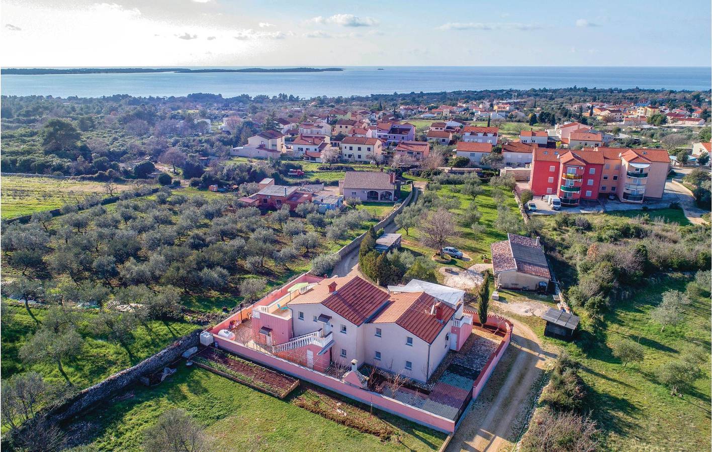 Appartamento vacanze a Peroj a partire da 56€ a notte